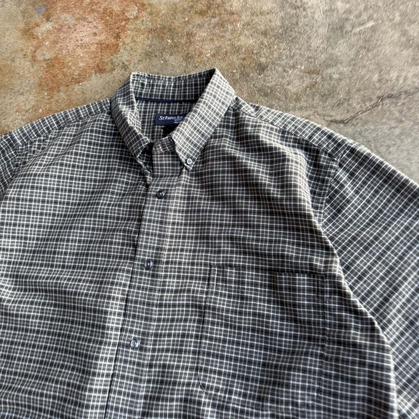 Vintage Boxy Cropped Button Up - L