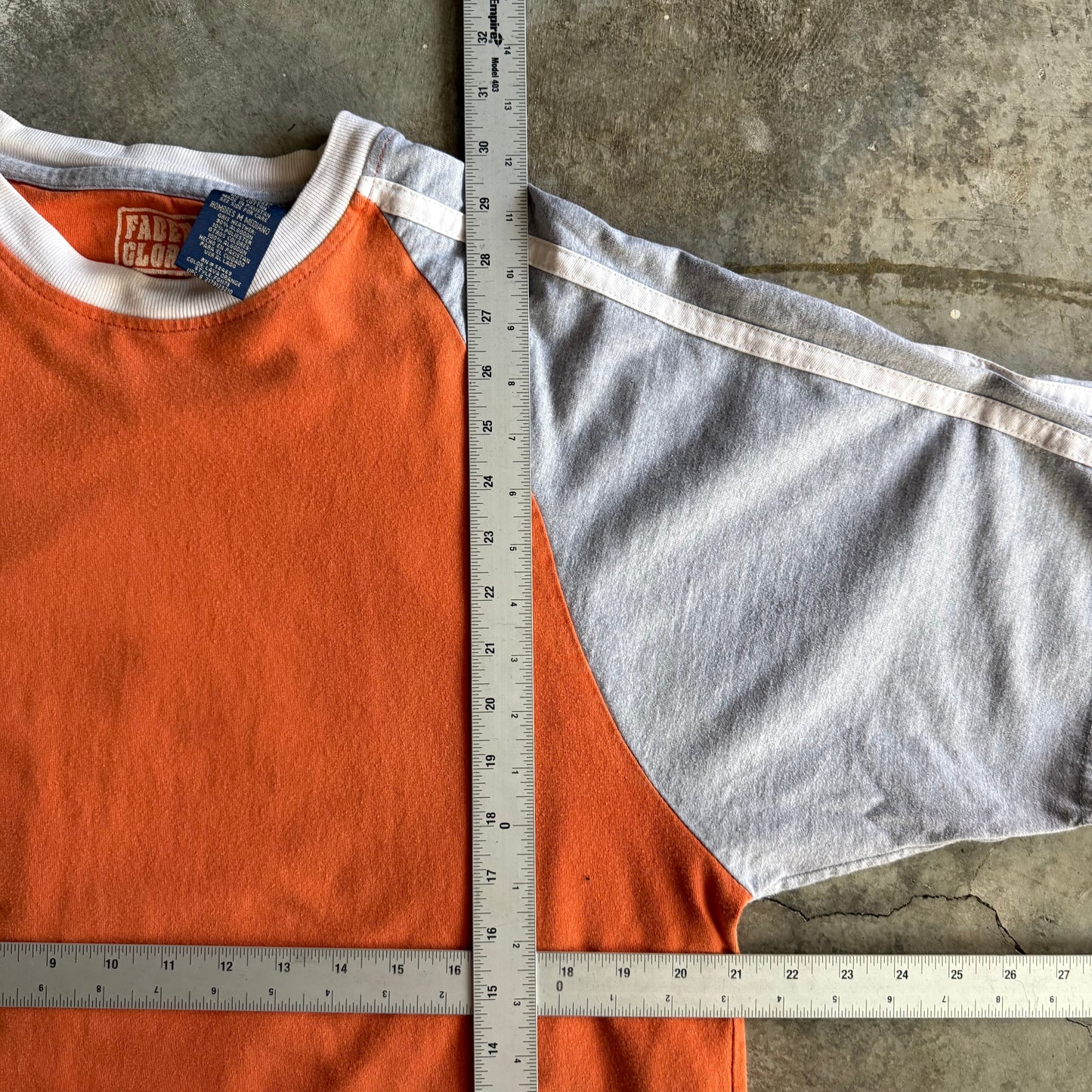 Vintage 00s Fall Tshirt - M