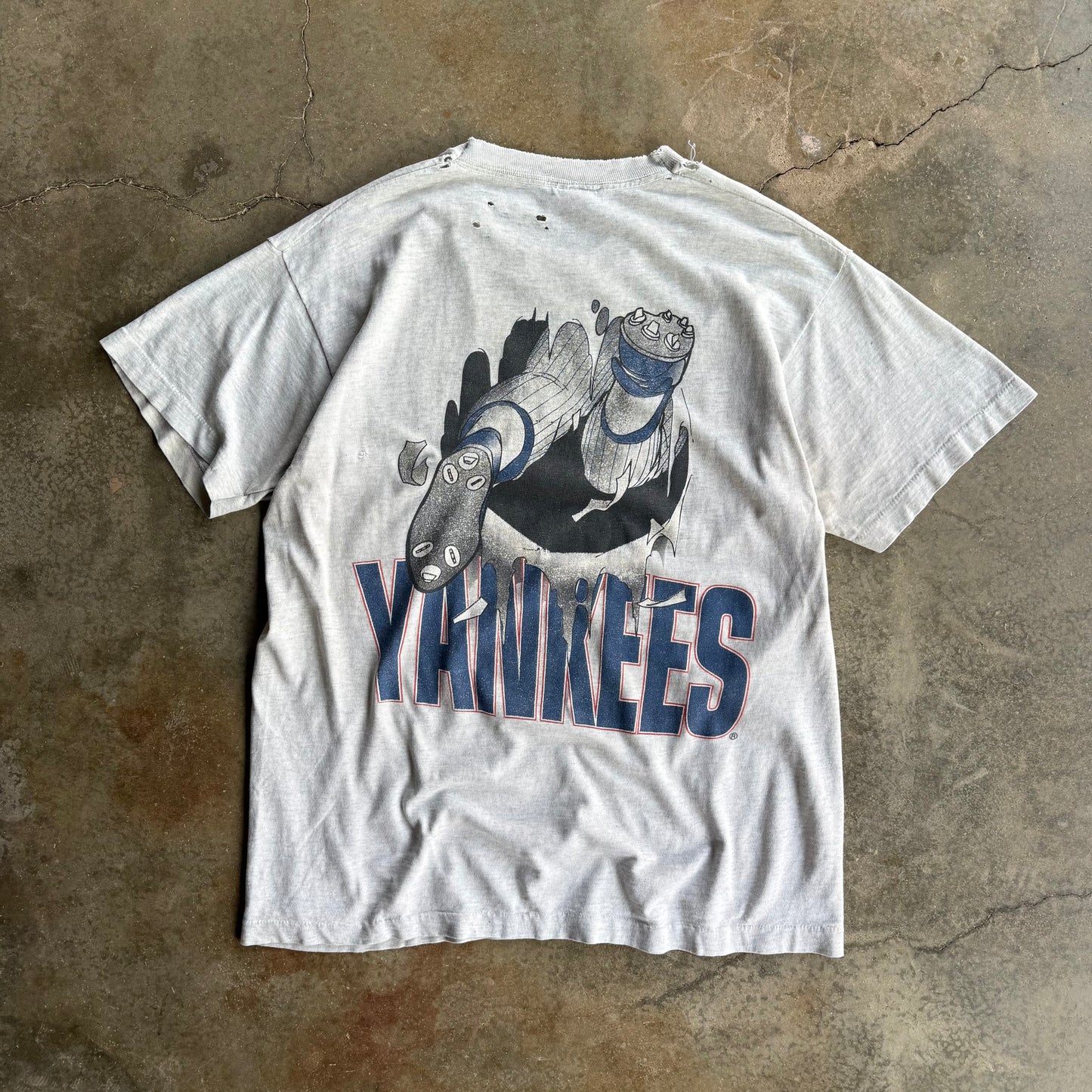 Vintage New York Yankees Breakthrough Tshirt - L