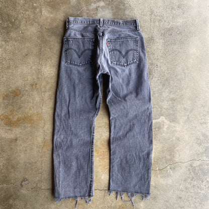 Vintage 00s Faded Cut Off Levis - 32