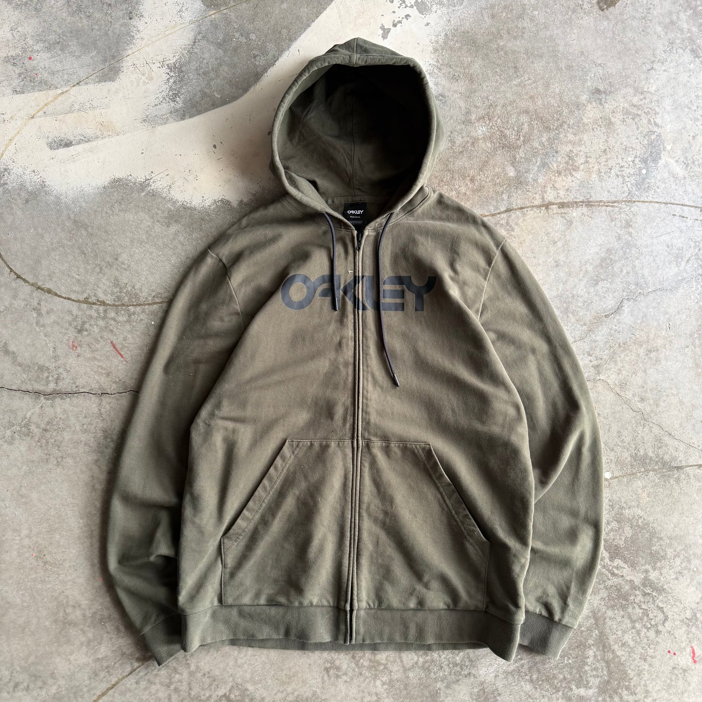 Vintage Green Oakley Zip up - XL