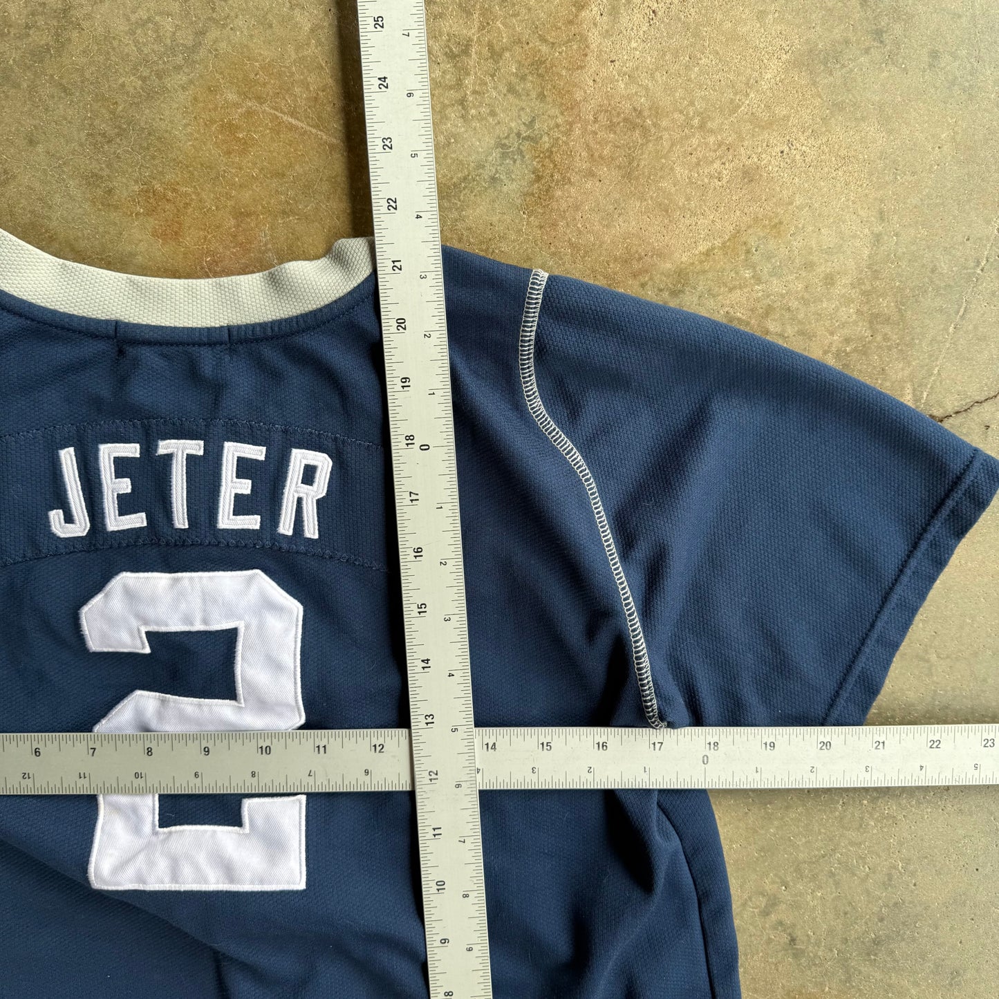 Woman’s Vintage New York Yankees Jersey- S
