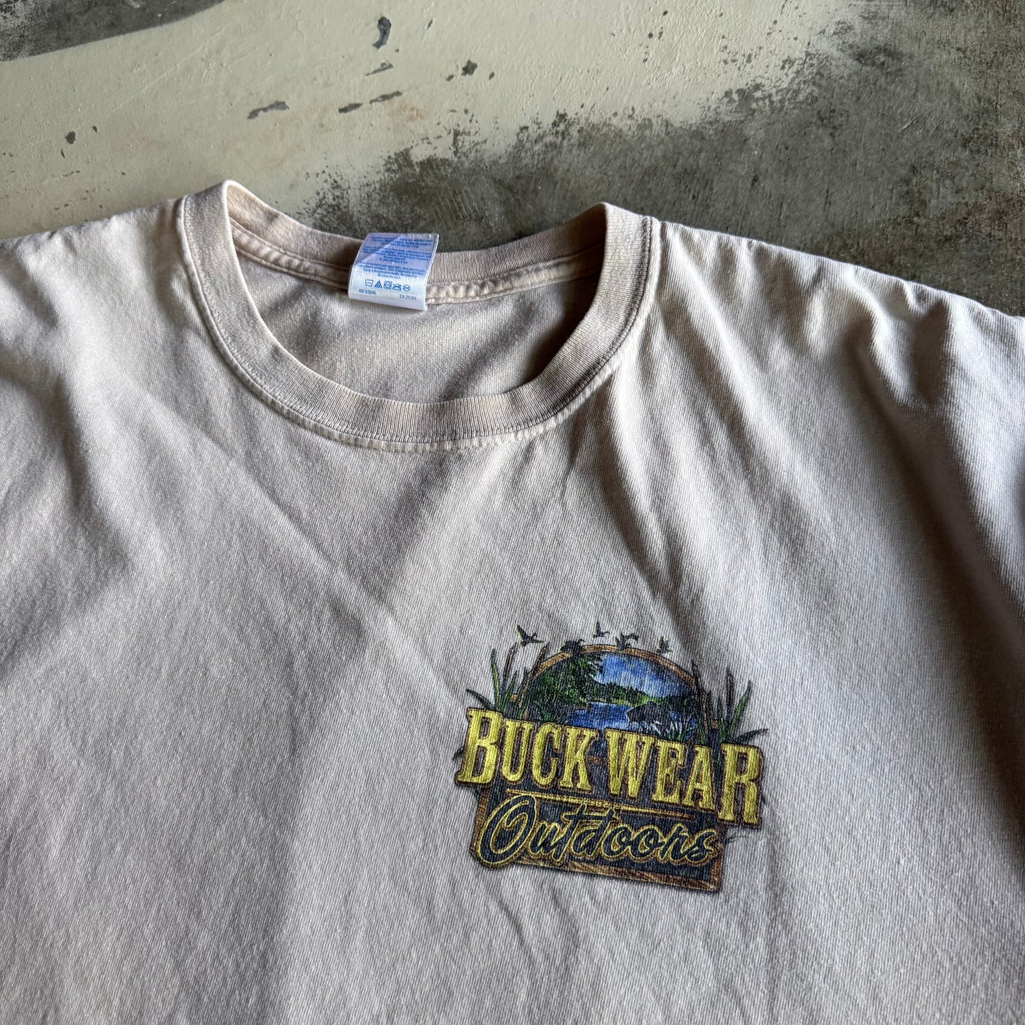 Vintage 00s Funny Fishing Tshirt - XL