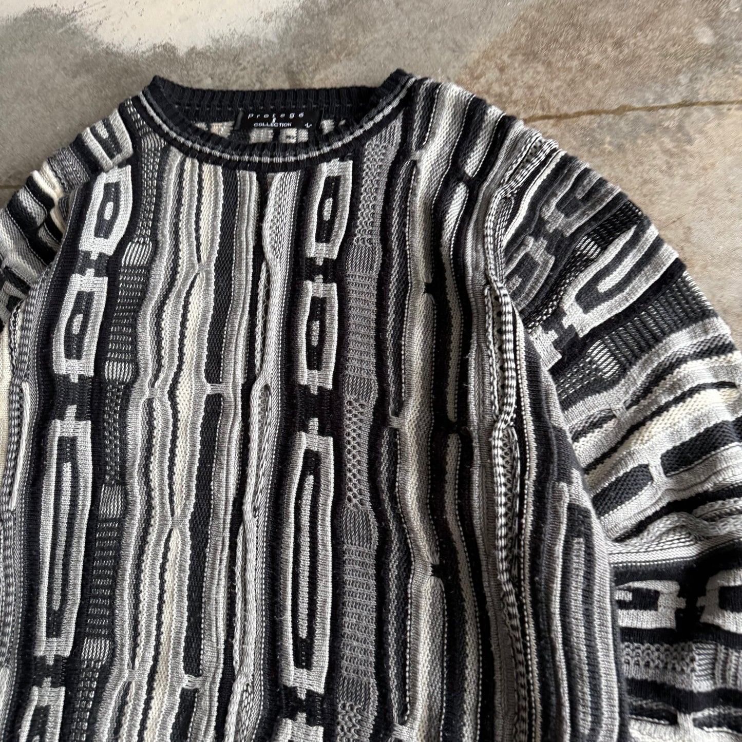 Vintage Protege 3D Sweater - L