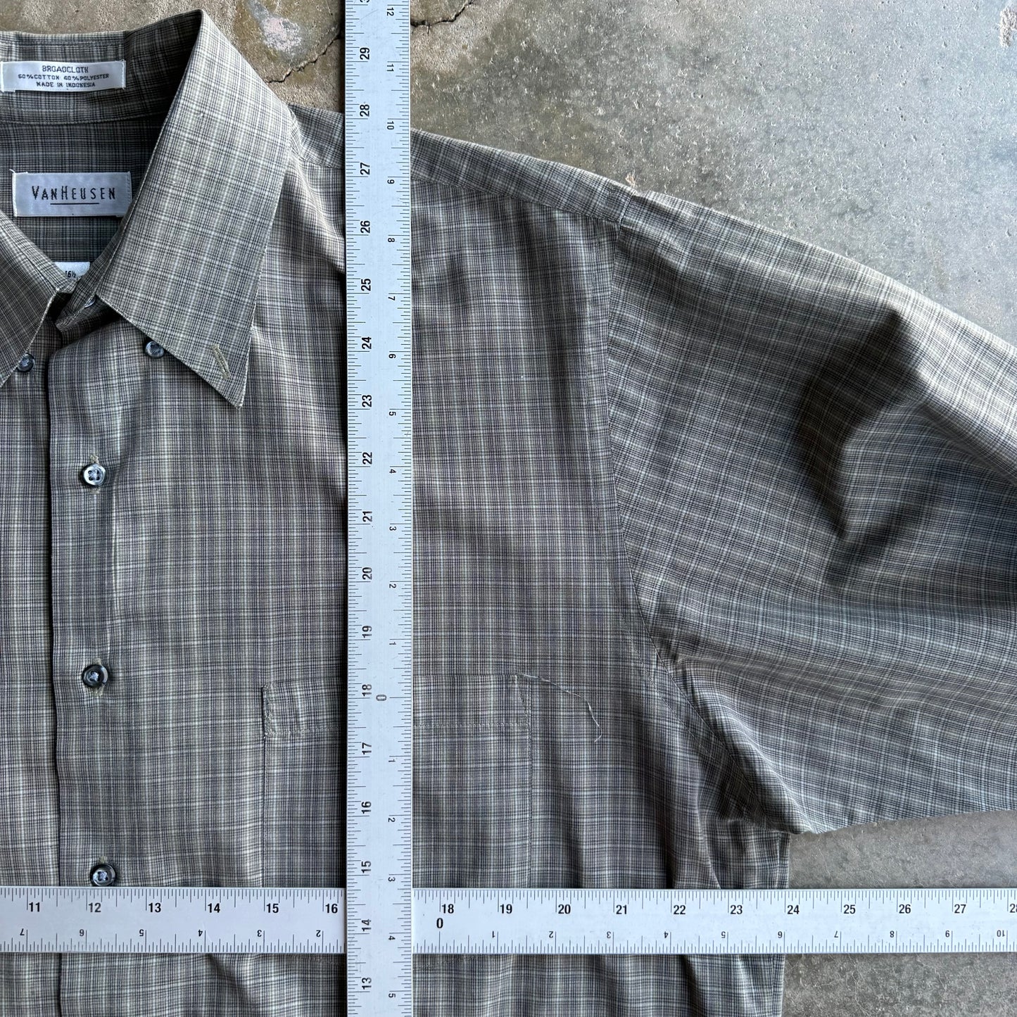 Vintage Cropped Button Up - L