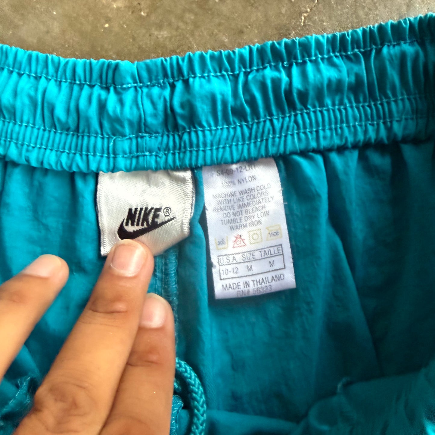 Vintage Cyan Nike Shorts - M