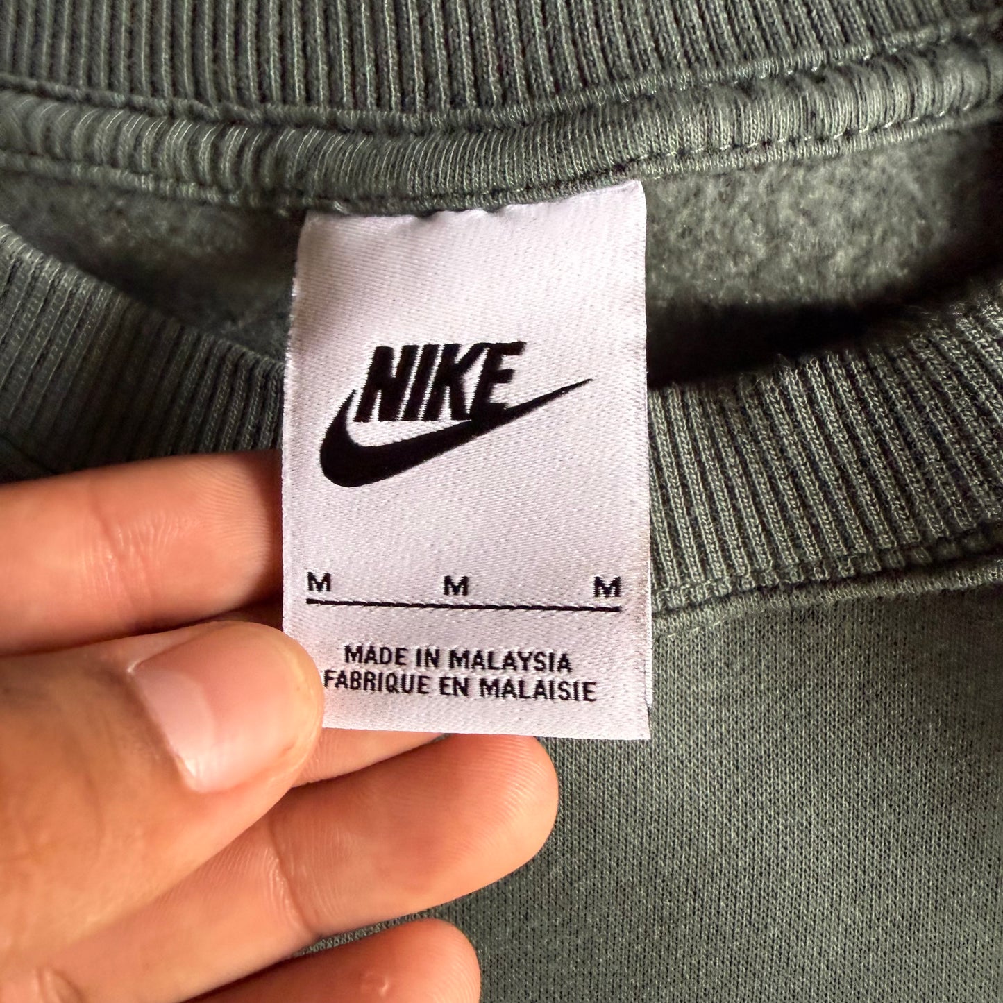 Fall Nike Crewneck - M