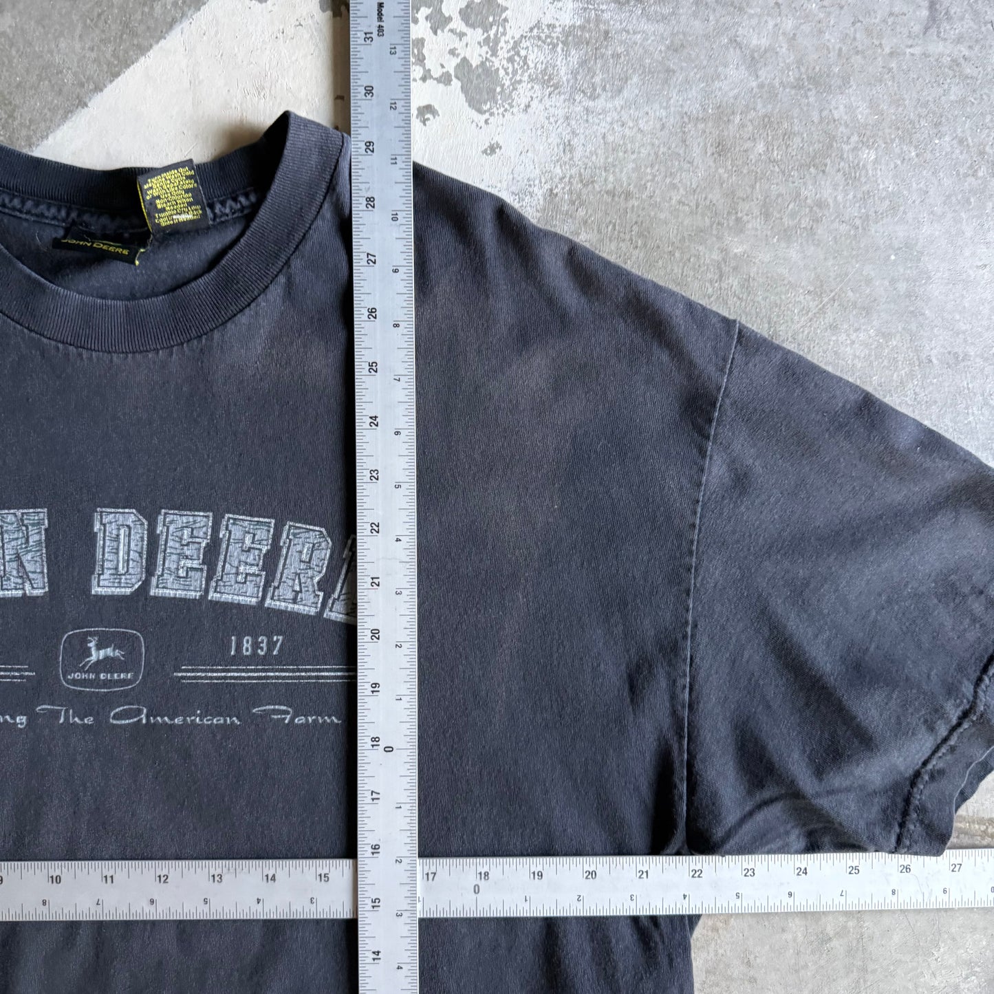 Vintage 00s John Deer Tshirt - XL