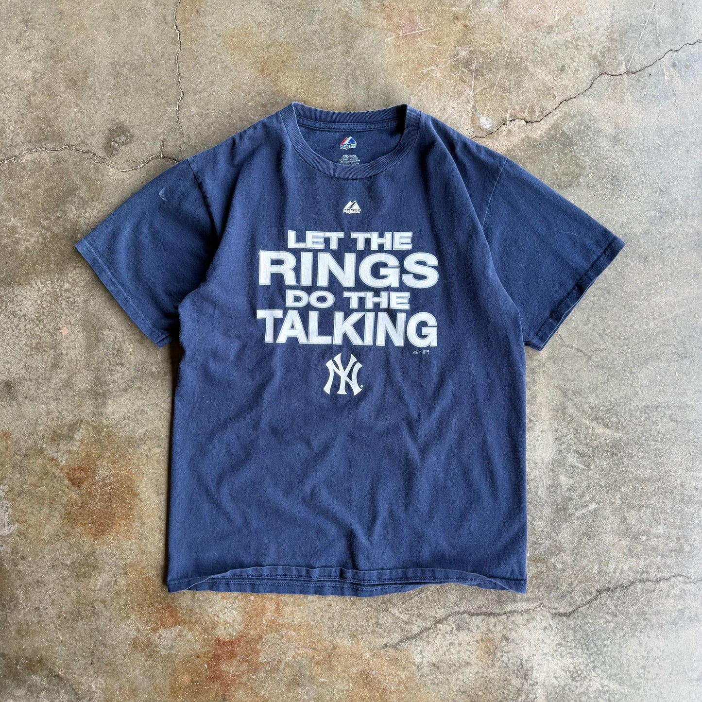 Vintage New York Yankees Ring Tshirt - M