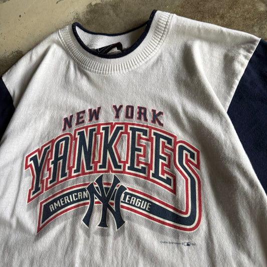 Vintage 90s Yankees Quarter Sleeve - L