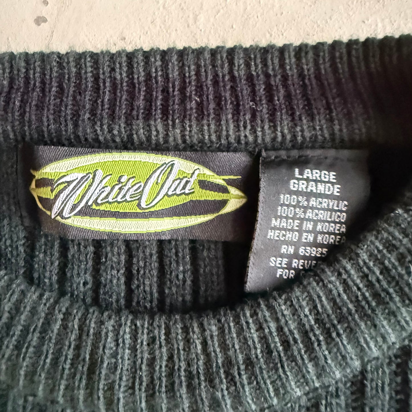 Vintage 00s Striped Sweater - L