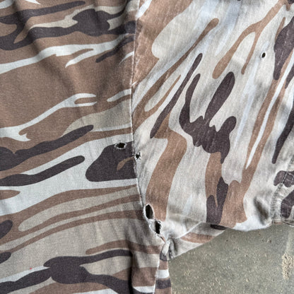 Vintage 00s Dessert Camo Tshirt - L