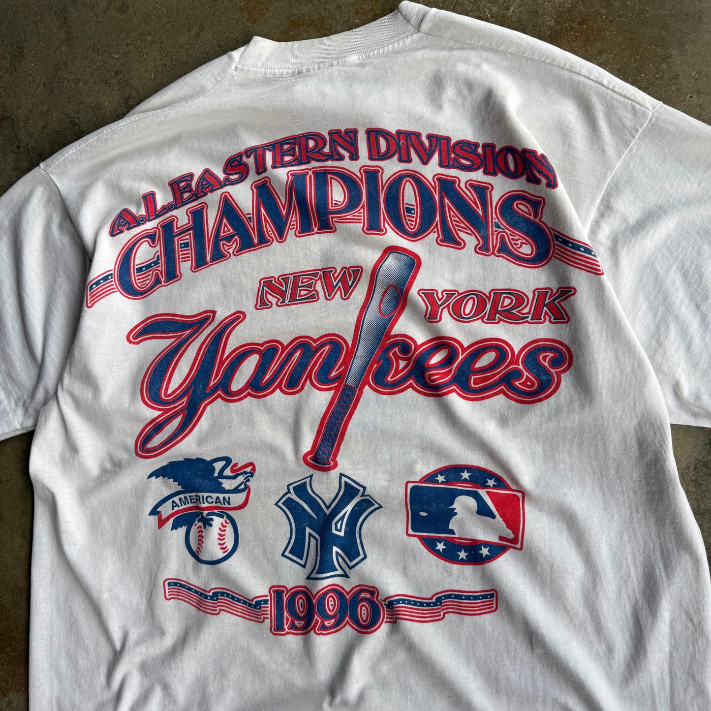 Vintage New York Yankees Championship Tshirt - XL