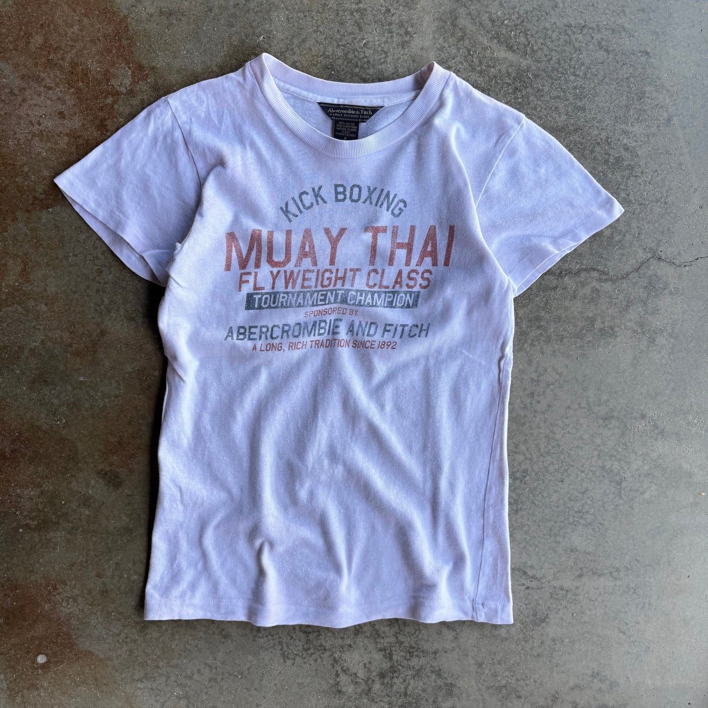 Vintage Woman’s Abercrombie & Fitch Muay Thai Tshirt - M