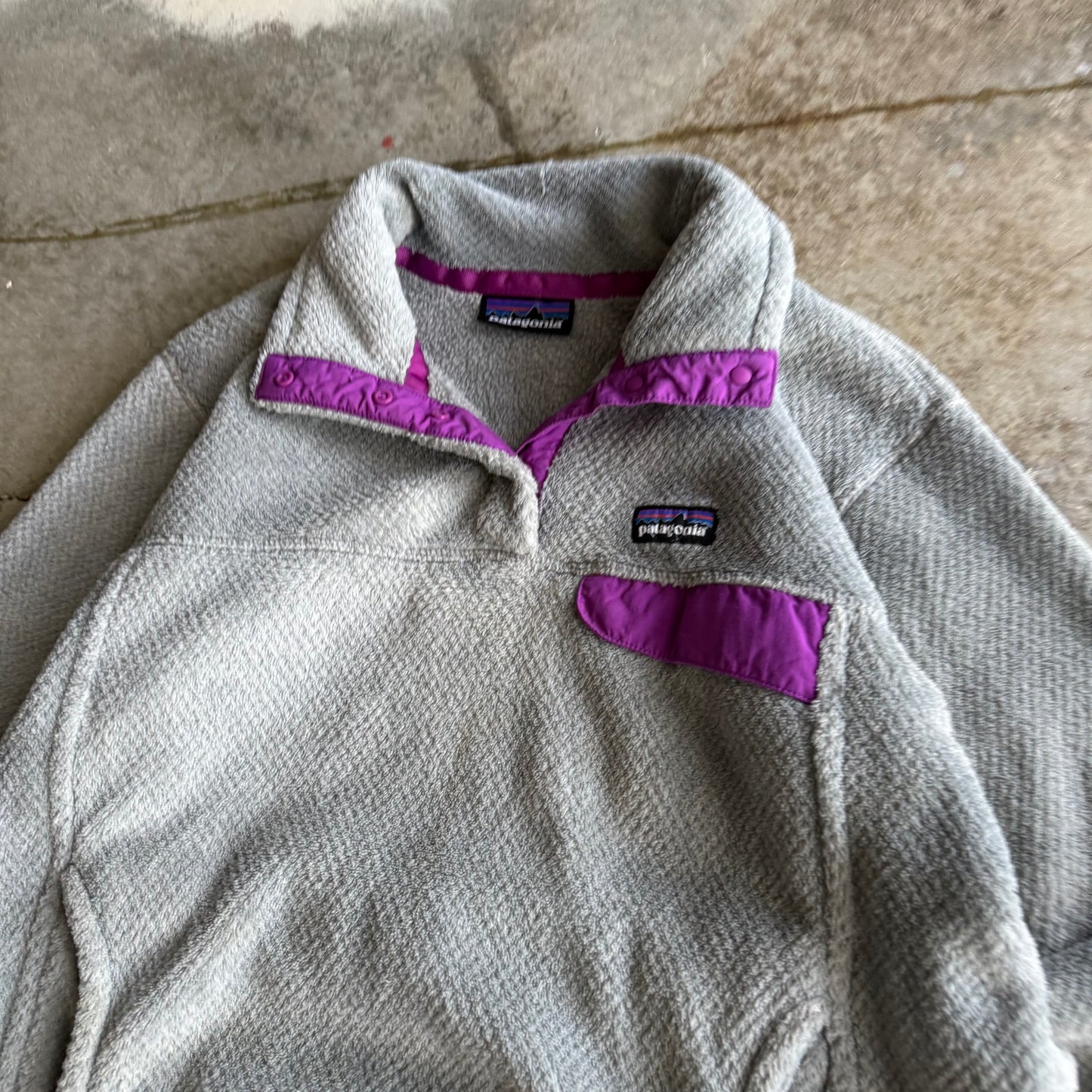 Vintage Woman’s 00s Patagonia Fleece Pullover - M