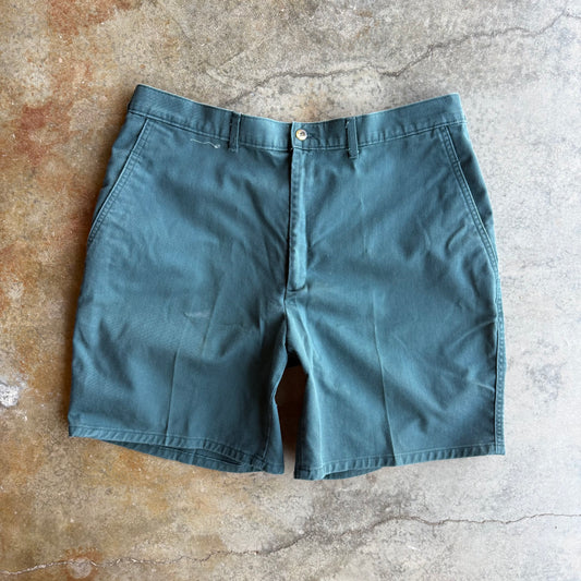 Vintage Green Roundtree & York Shorts - 33