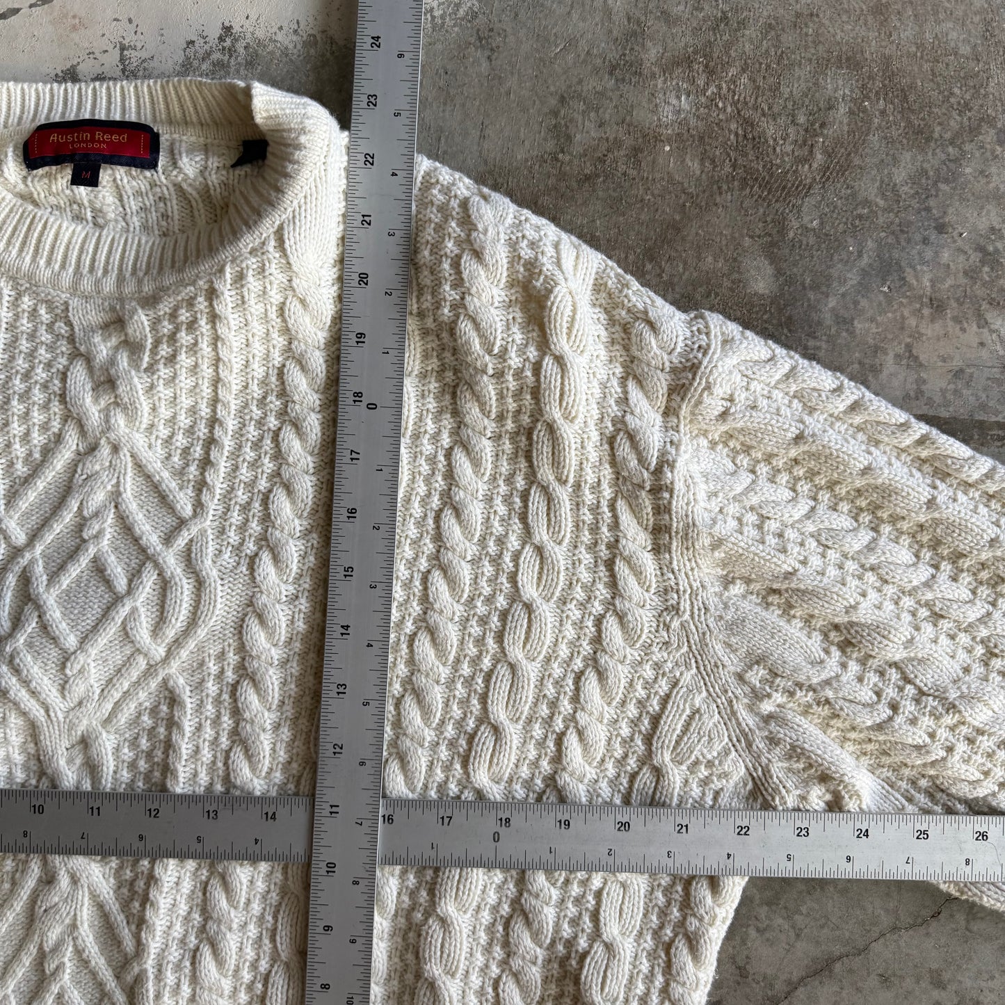 Vintage 90s Grandpa Cable Knot Sweater - M