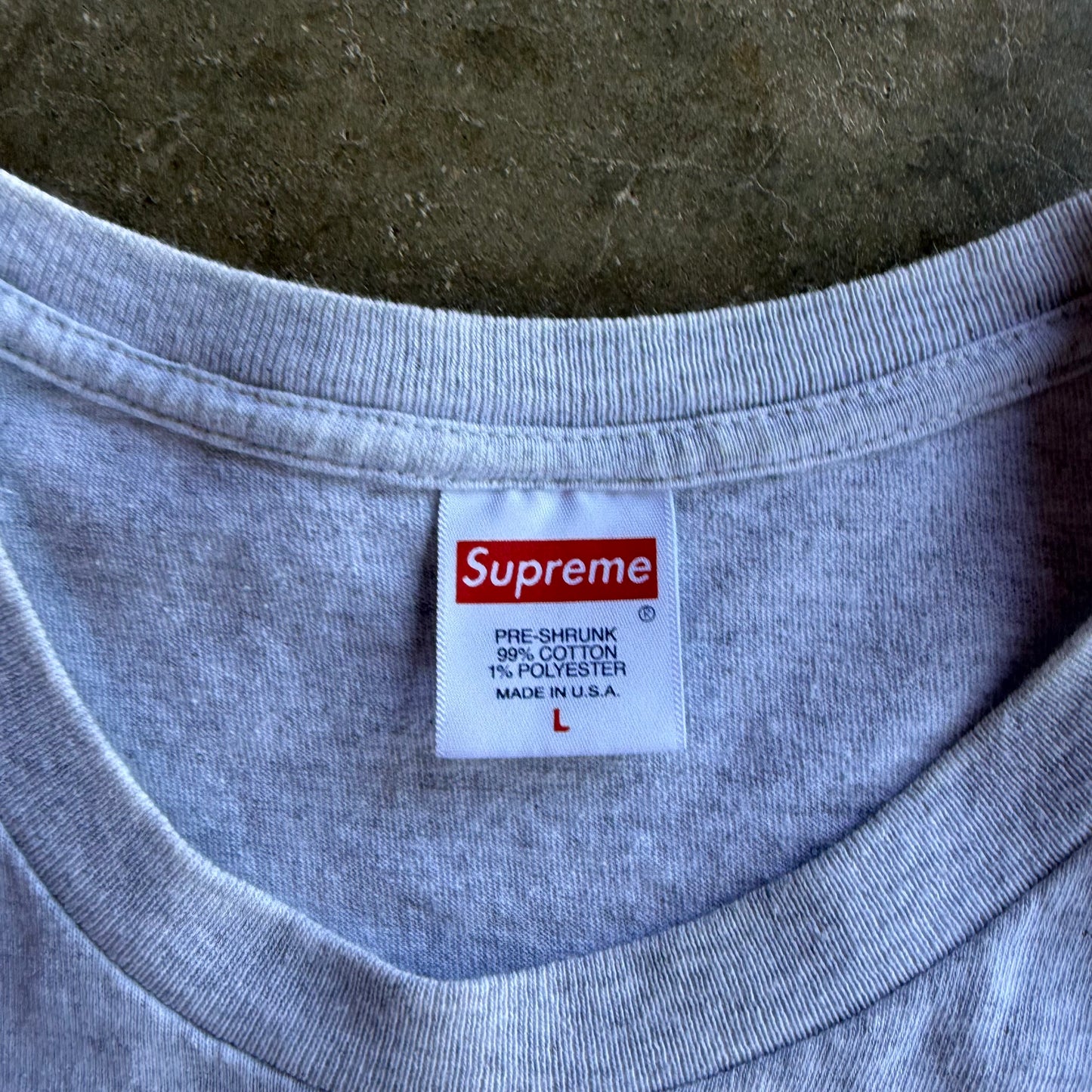 Vintage supreme tshirt - L