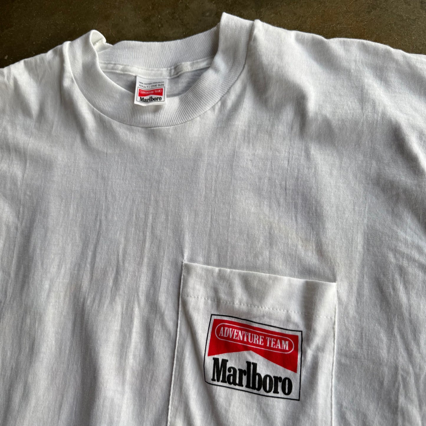 Vintage 90s Marlboro Tshirt - XL