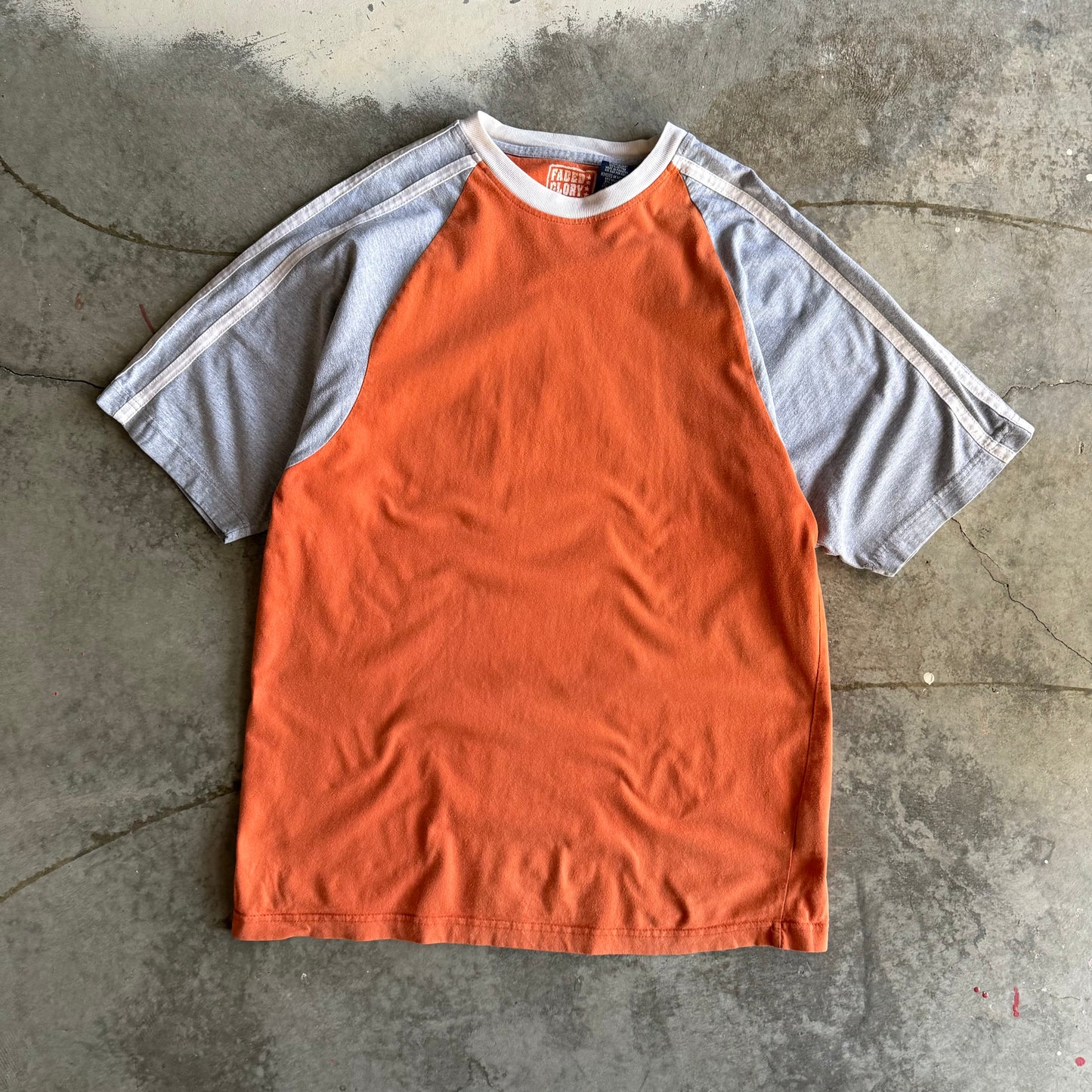 Vintage 00s Fall Tshirt - M