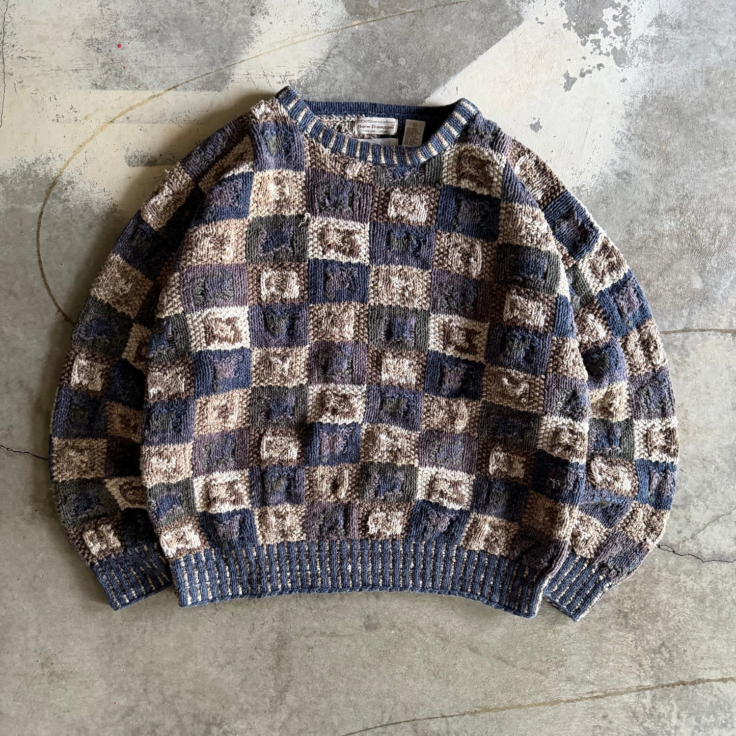 Vintage 90s heavyweight Fall Knit Sweater - L