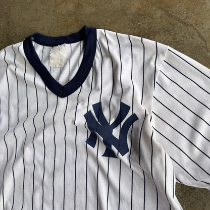 Vintage New York Yankees Pinstripe Tshirt - L